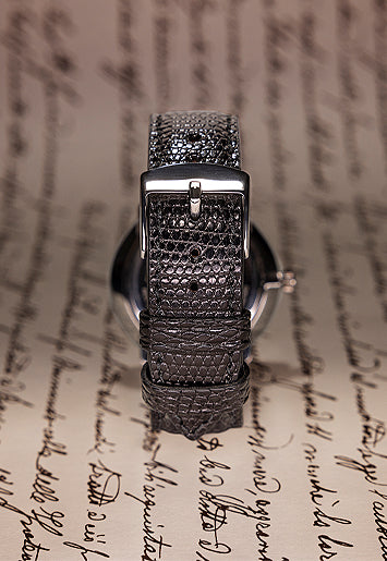 Men & Women > Black watch strap collection