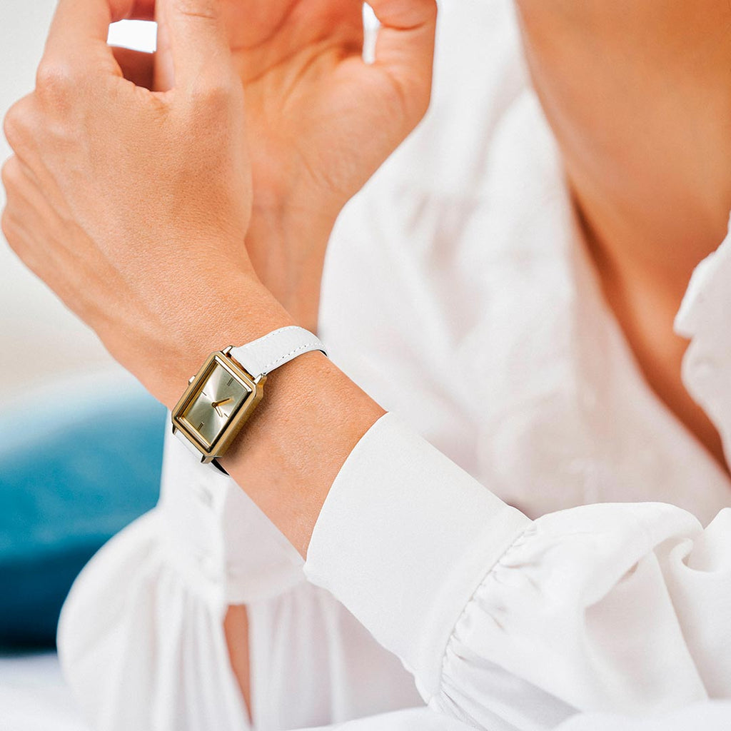 bracelet montre cuir grainée pour femme blanc